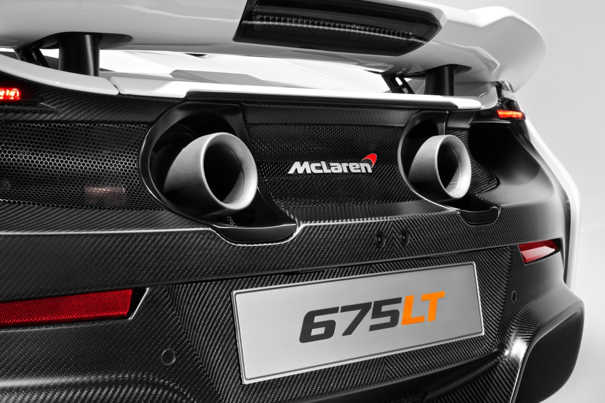 McLaren’s newly unveiled 675 LT (Long Tail) is anything but stretchy in the butt - slide 13
