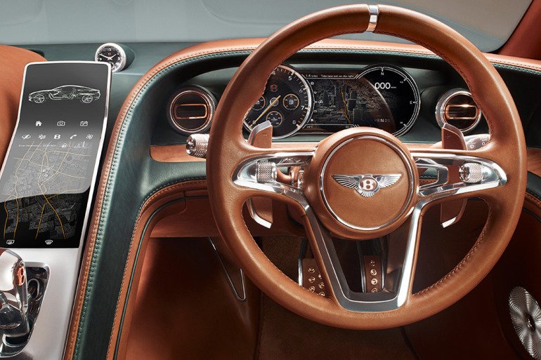 GENEVA AUTO SHOW 2015: DAY 1  – Lamborghini, Bentley, Infiniti, Koenigsegg - slide 16