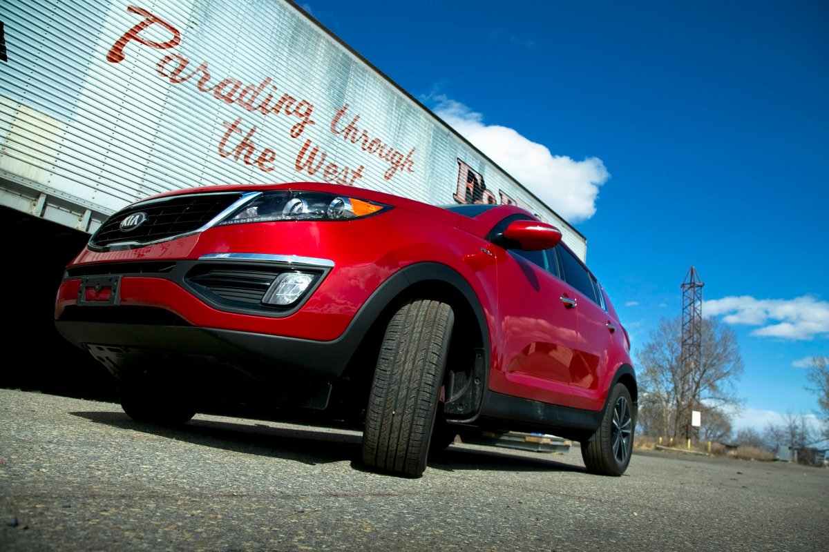 THE AGE OF SPORT: Kia’s 260 hp AWD Sportage shows the Koreans are really not f*cking around - slide 18