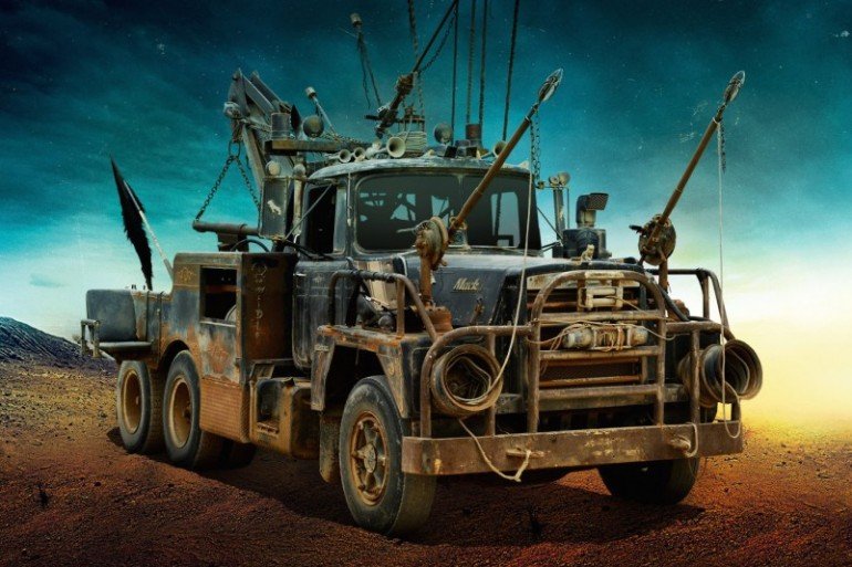 MAD MAX’S FURY ROAD VEHICLE LINEUP IS THE STUFF OF POST-APOCALYPTIC WETDREAMS - slide 6