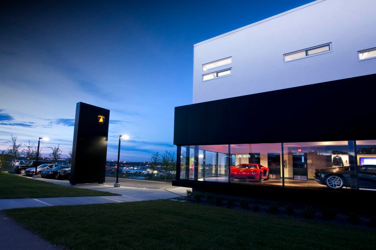 BULLY HOUSE! Lamborghini becomes a part of Calgary’s southwestern skyline - slide 34