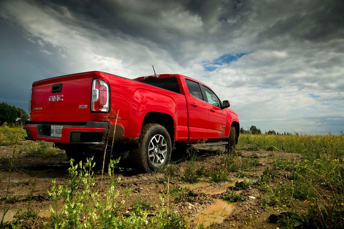 (Review) To truck or not to truck, that is the truck: GMC’S 2015 4×4 Canyon CrewCab - slide 5